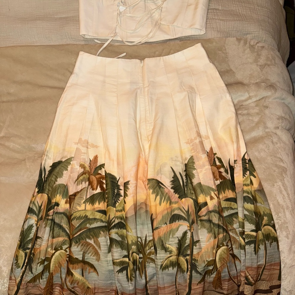 Dress To Sunset Palm Pleated Midi Skirt